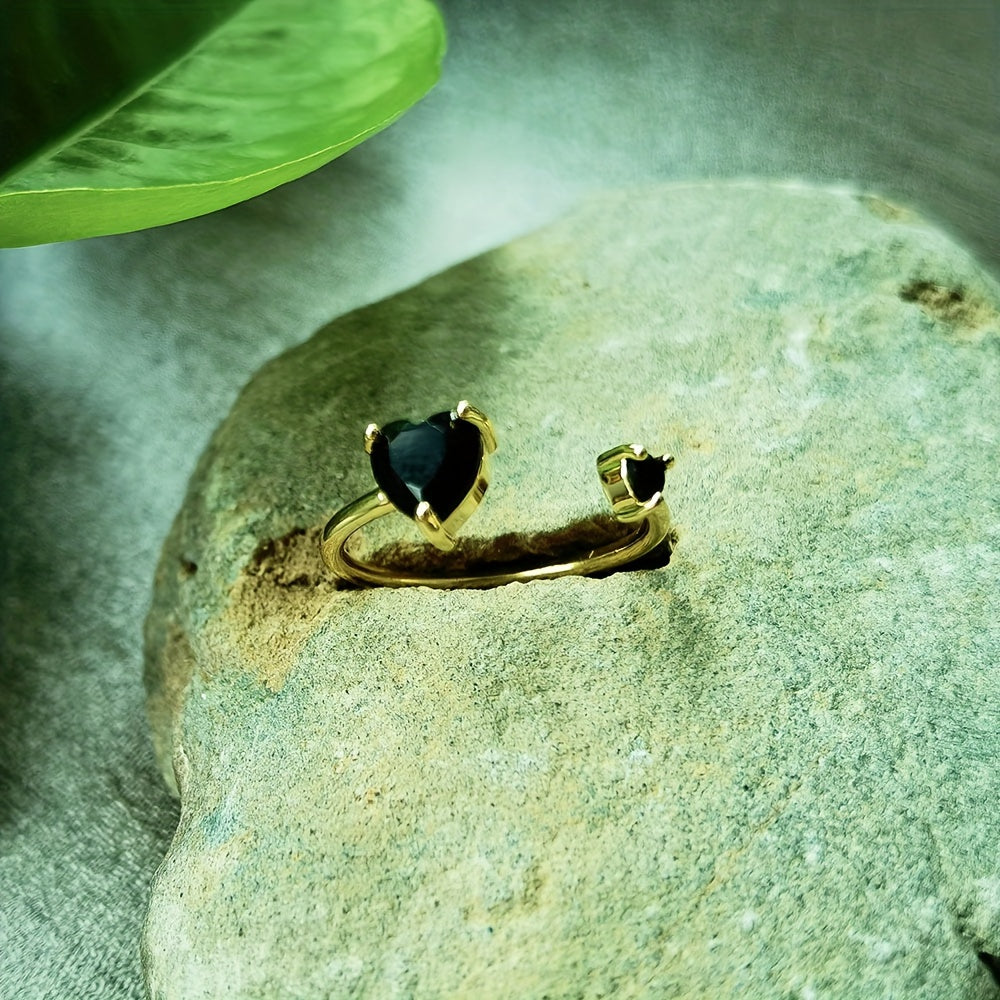Minimalistický klasický obsidiánový prsteň