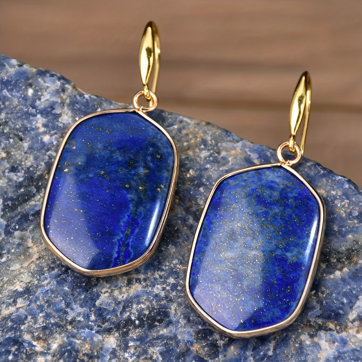 Vintage univerzálne náušnice z lapis lazuli