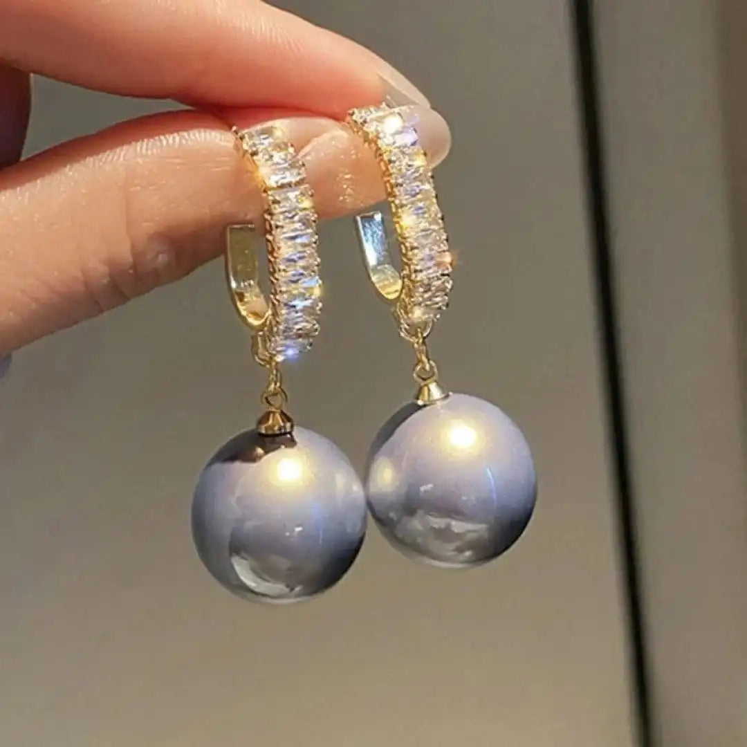 Elegantné perlové a zirkónové náušnice
