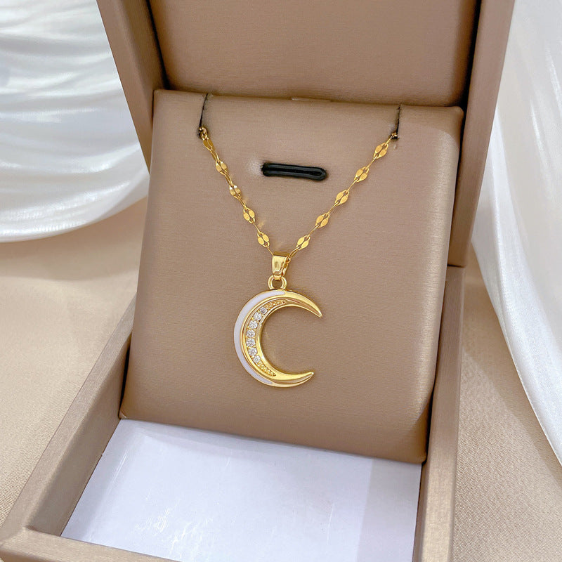Zlatý náhrdelník „Lunaire“