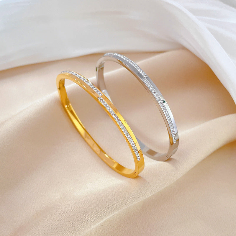 Aera krištolas auksinis bangle