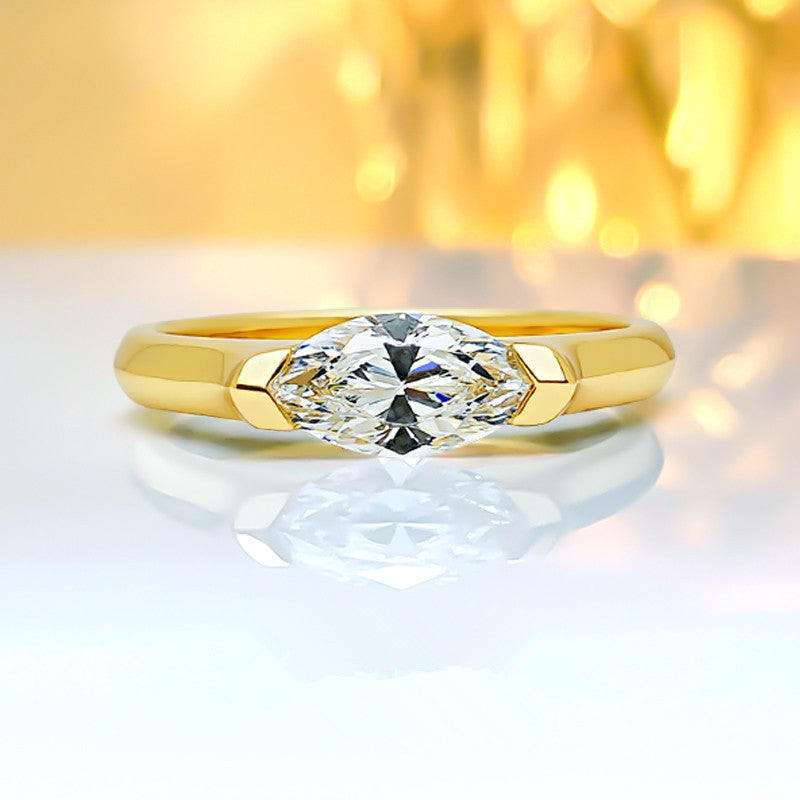 Cleo arden žiedas | Baltas auksinis