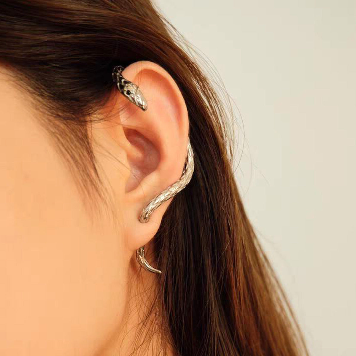 Slytherin earcuff auskarai