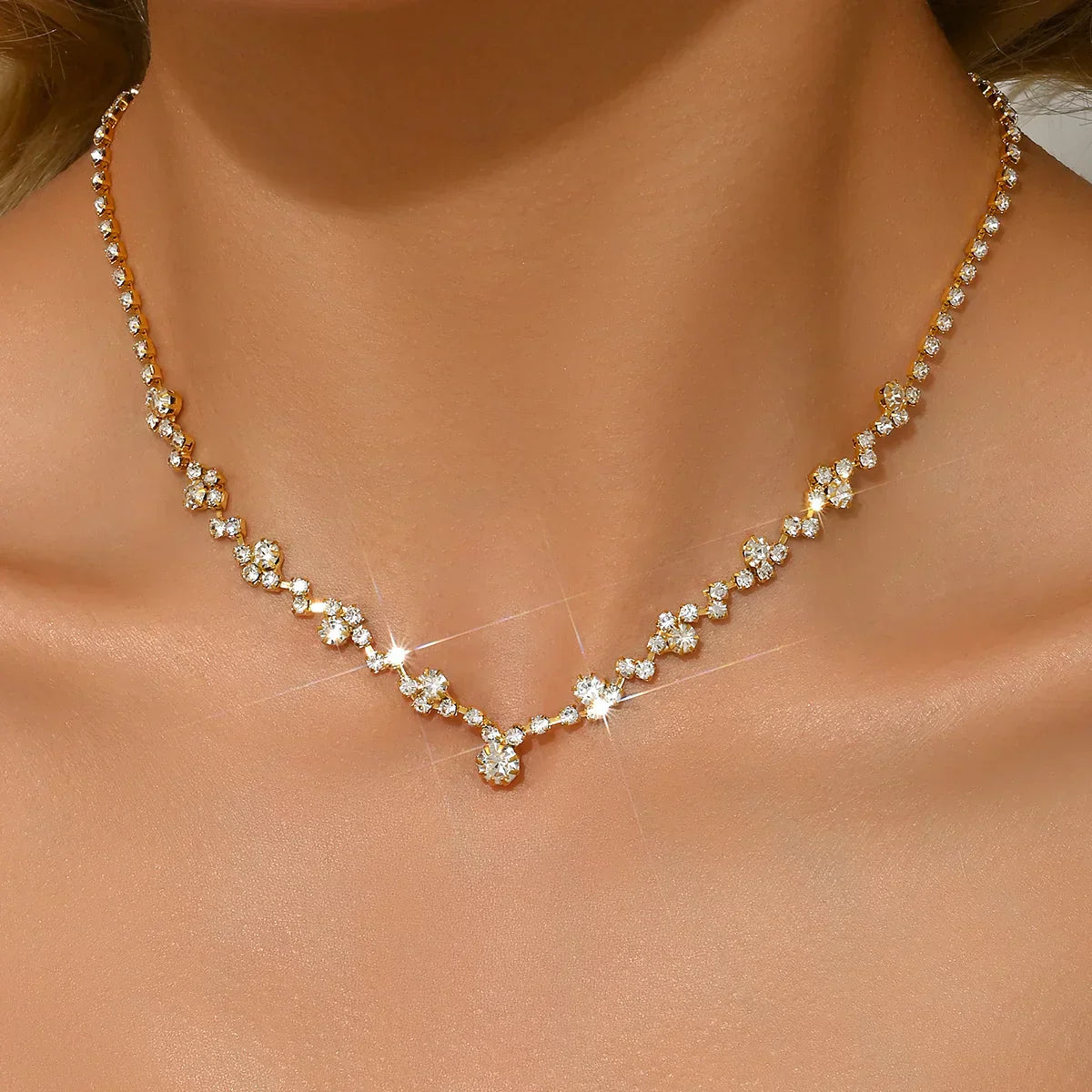 Elegantná svadobná retiazka s diamantmi