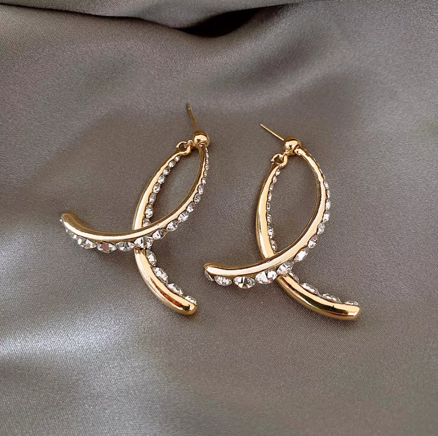 Twin crescent cirkonis auskarai