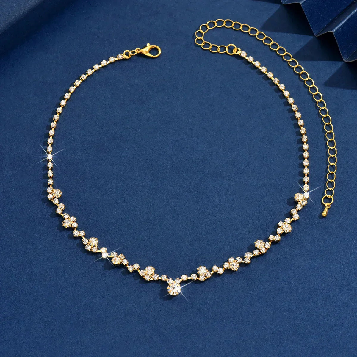 Elegantná svadobná retiazka s diamantmi