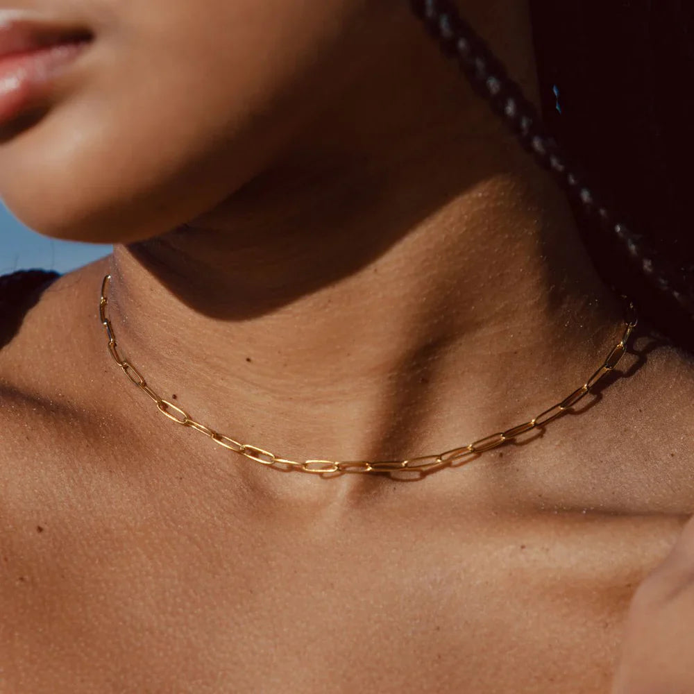 Zlatý retiazkový choker Solana
